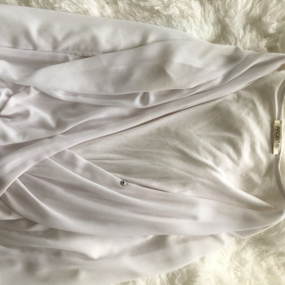 Arden B white longlseeve body suit